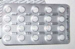 пластина с таблетками