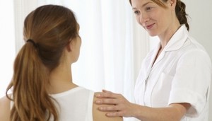 гинеколог и девушка