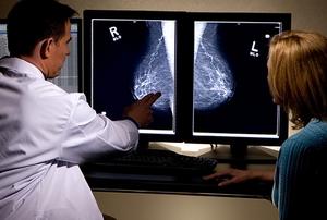 врач и пациентка