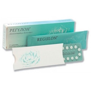 пластина с таблетками