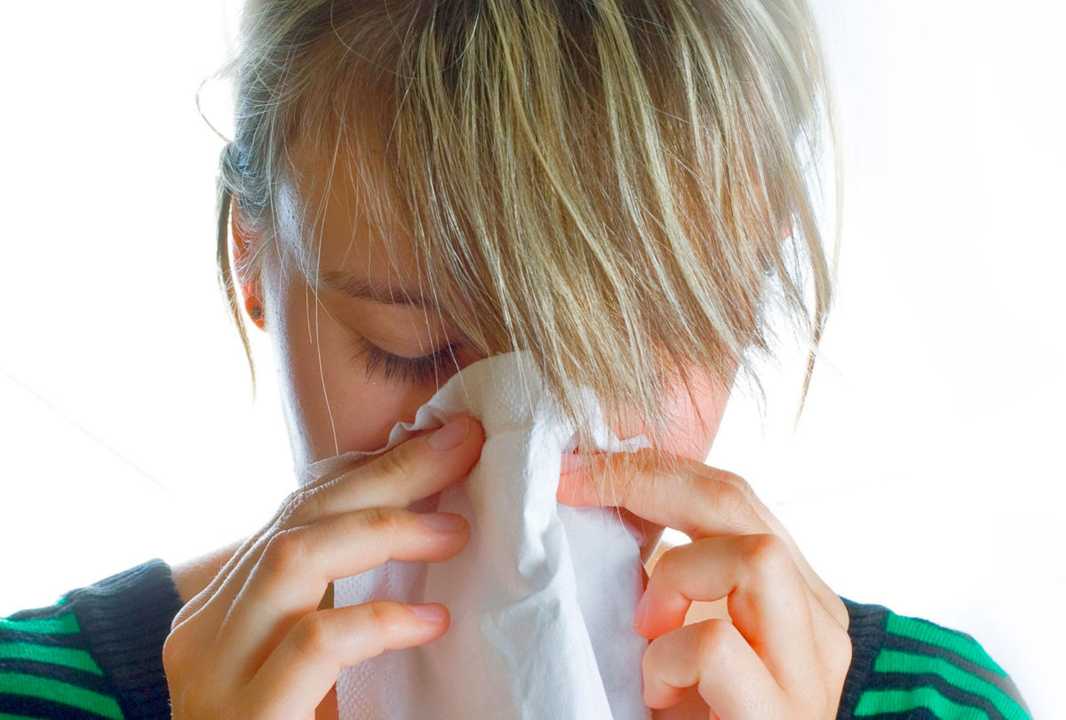 По статистике, озеной чаще страдают женщины, чем мужчины