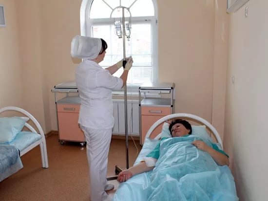 При рожистом воспаление век и лица необходима госпитализация