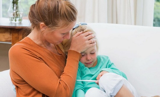 Симптомы синусита у ребенка, повышение температуры